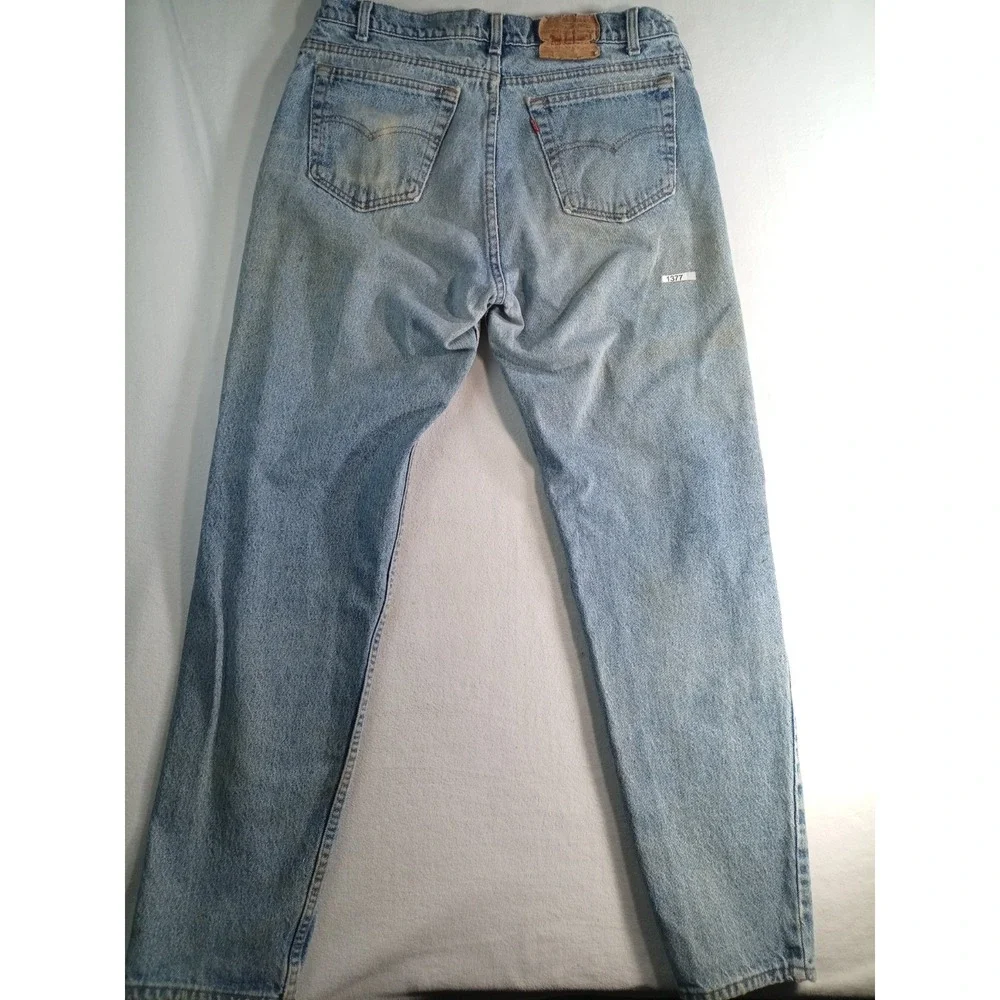 Vintage Levis 550 Jeans Mens 36x34 Blue Light Wash Made In USA 90s Distressed(P)